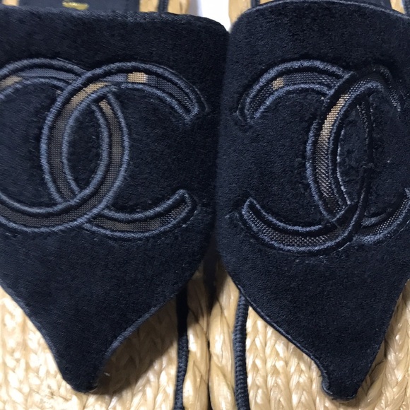 Chanel straw thong sandals. Made in Italy. EUC - Picture 7 of 12